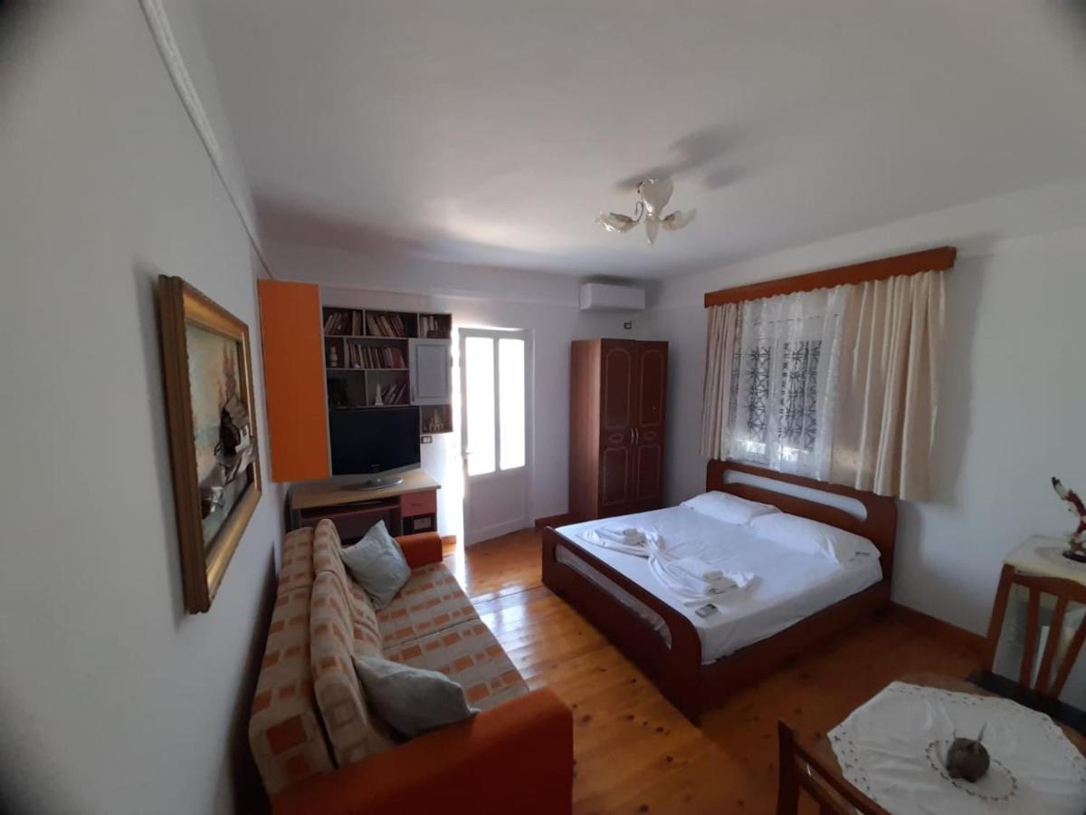 Rey Garden 2 Hotel Vlorë Eksteriør billede